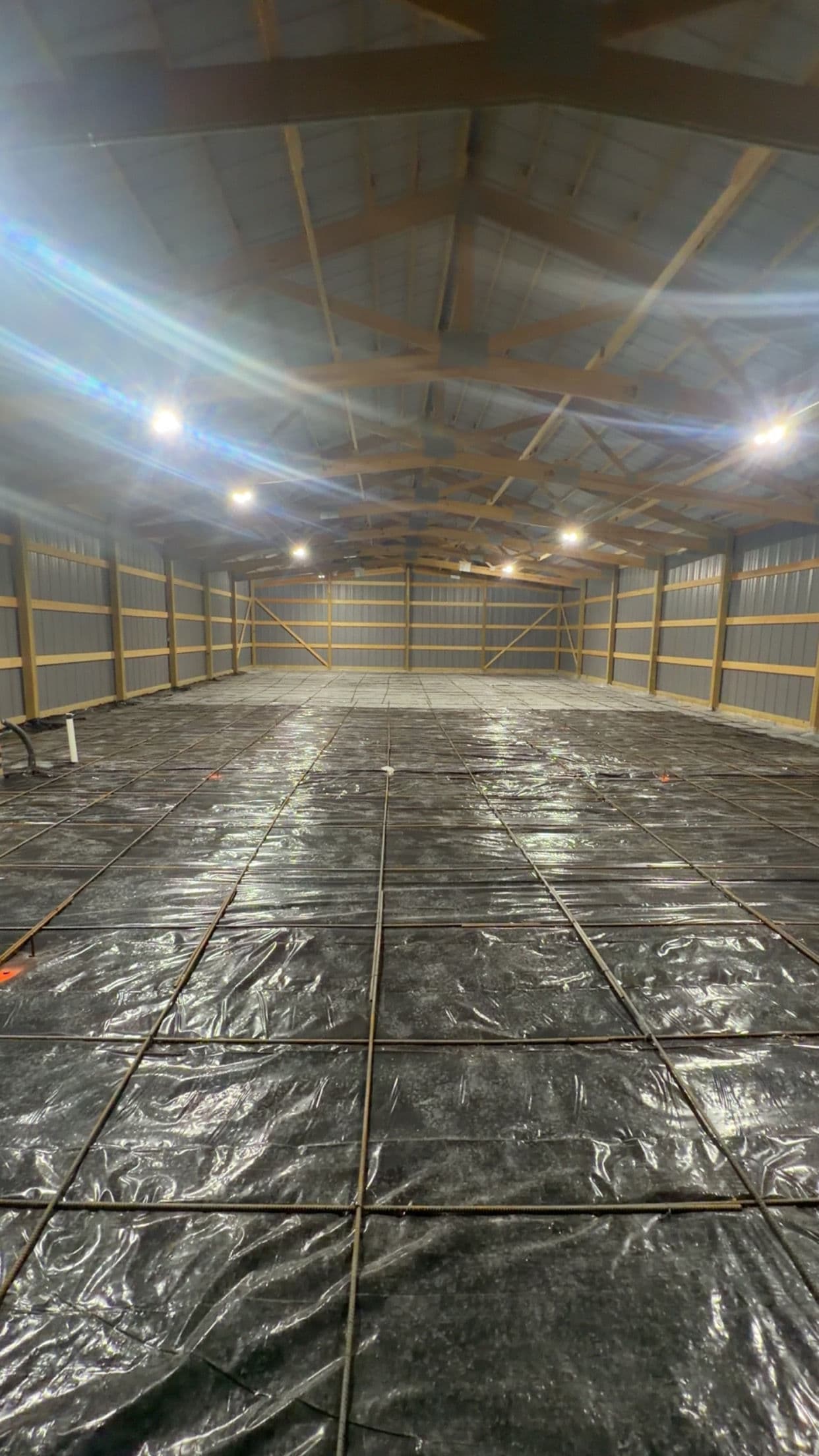 Gallery photos for 3,200 Sq Ft Barn Shop Slab Poured in Kansas City Kansas: Image #4