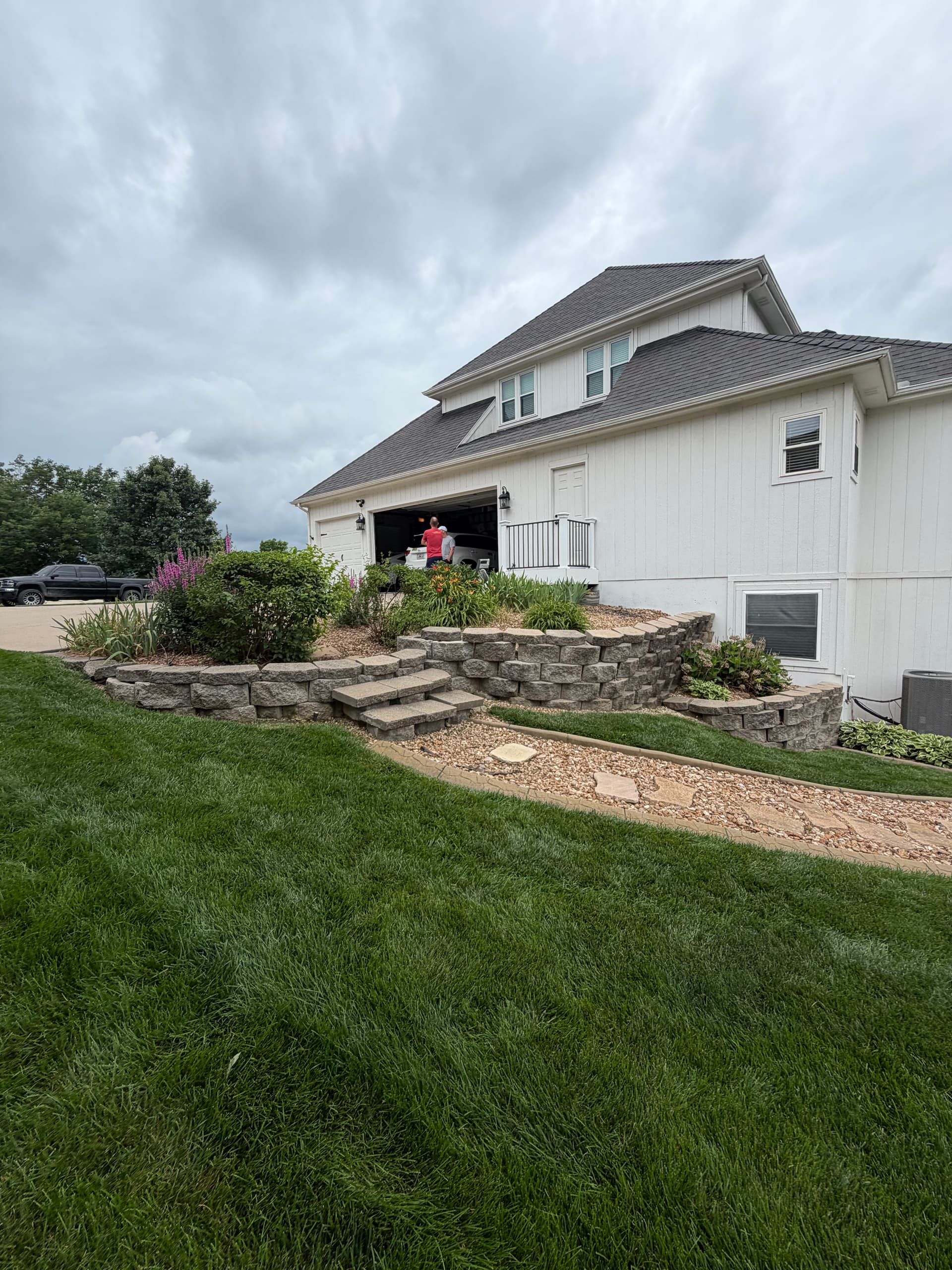 Gallery photos for Retaining Wall Rebuild Done Right in Lee's Summit: Image #6