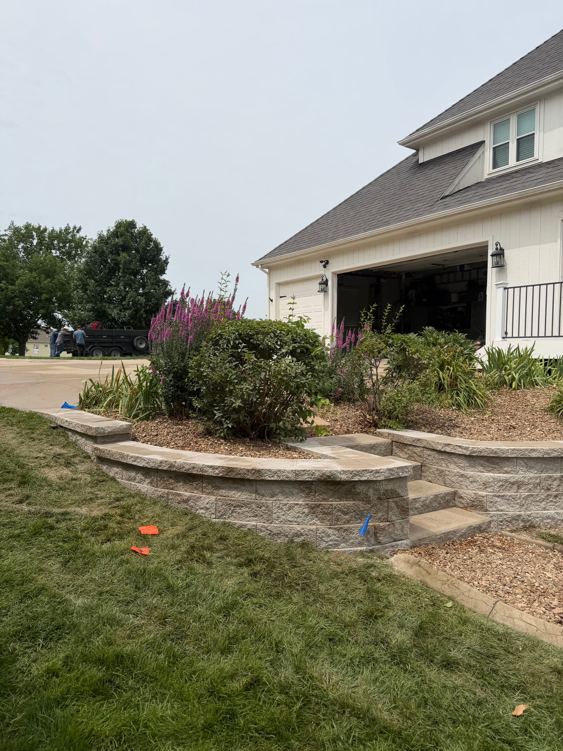 Gallery photos for Retaining Wall Rebuild Done Right in Lee's Summit: Image #1