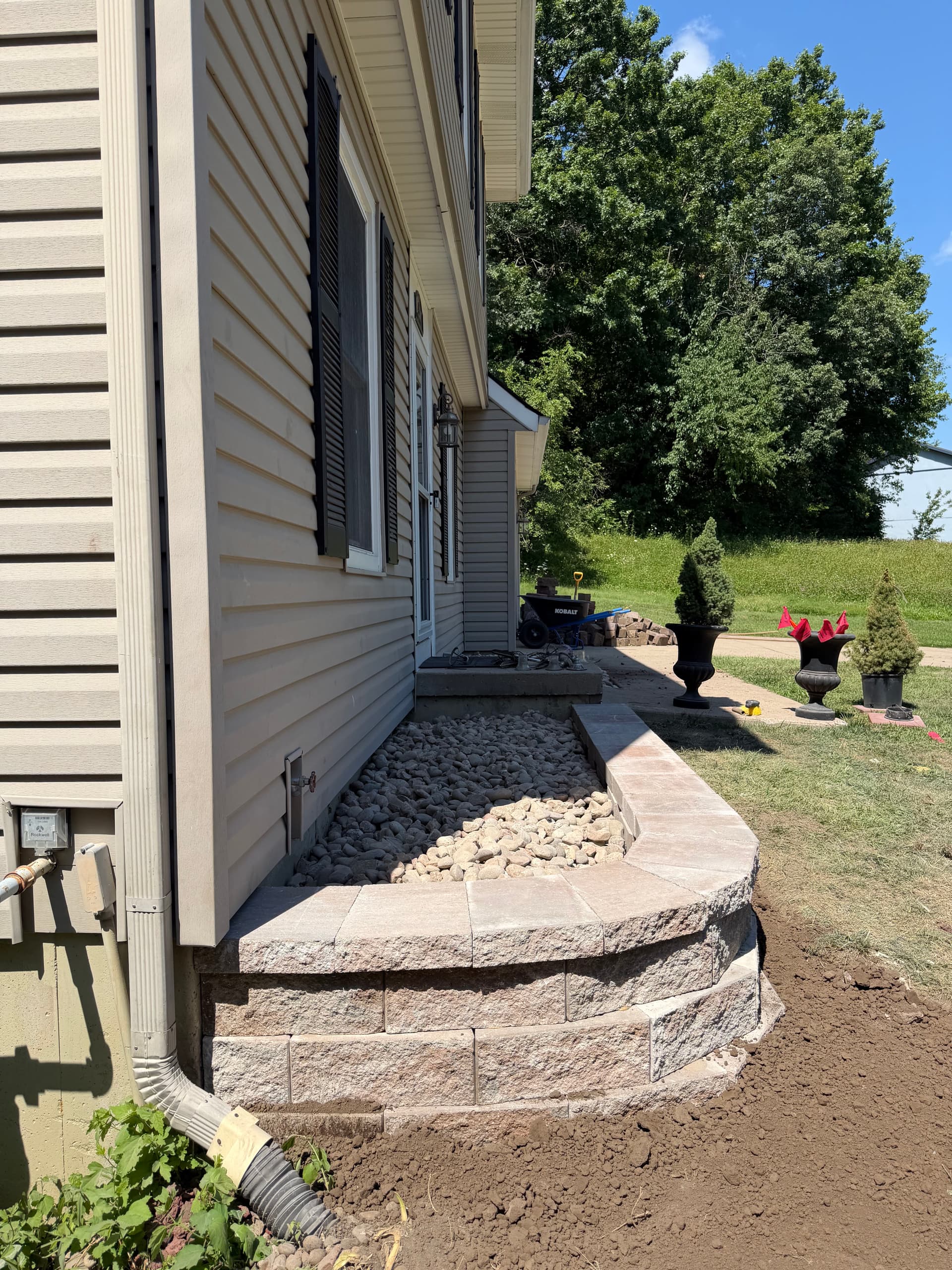Gallery photos for Retaining Wall Replacement and Bed Rock Update in Platte City: Image #1